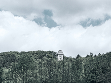 Since 1901 the Bismarck Tower has marked the Asse mountain