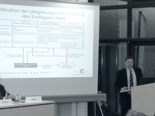 Head of department Dr. Michael Siemann provides information about the status of the emergency planning and the trial phase (fact finding) relating to Asse