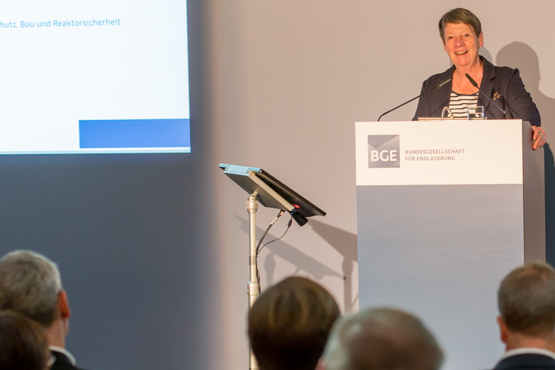 Bundesumweltministerin Barbara Hendicks während einer Rede bei der BGE