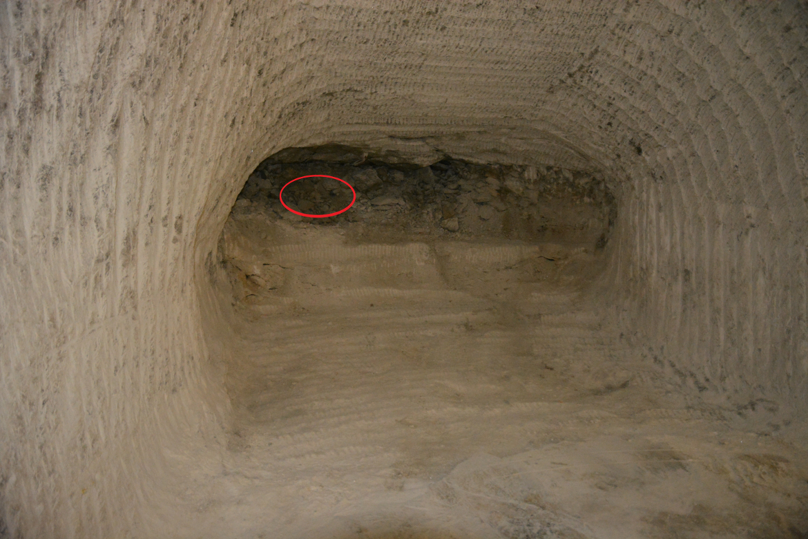 Im Abbau 4 auf der 490-Meter-Ebene entseht eine Wand aus Sorelbeton.