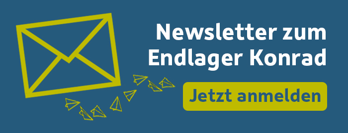 Blaues, klickbares Feld mit grünen Symbolen, das zur Anmeldung zum Newsletter Endlager Konrad verlinkt.