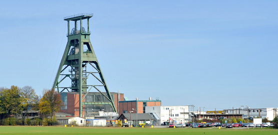 View of the winding tower and the Konrad 1 site from afar